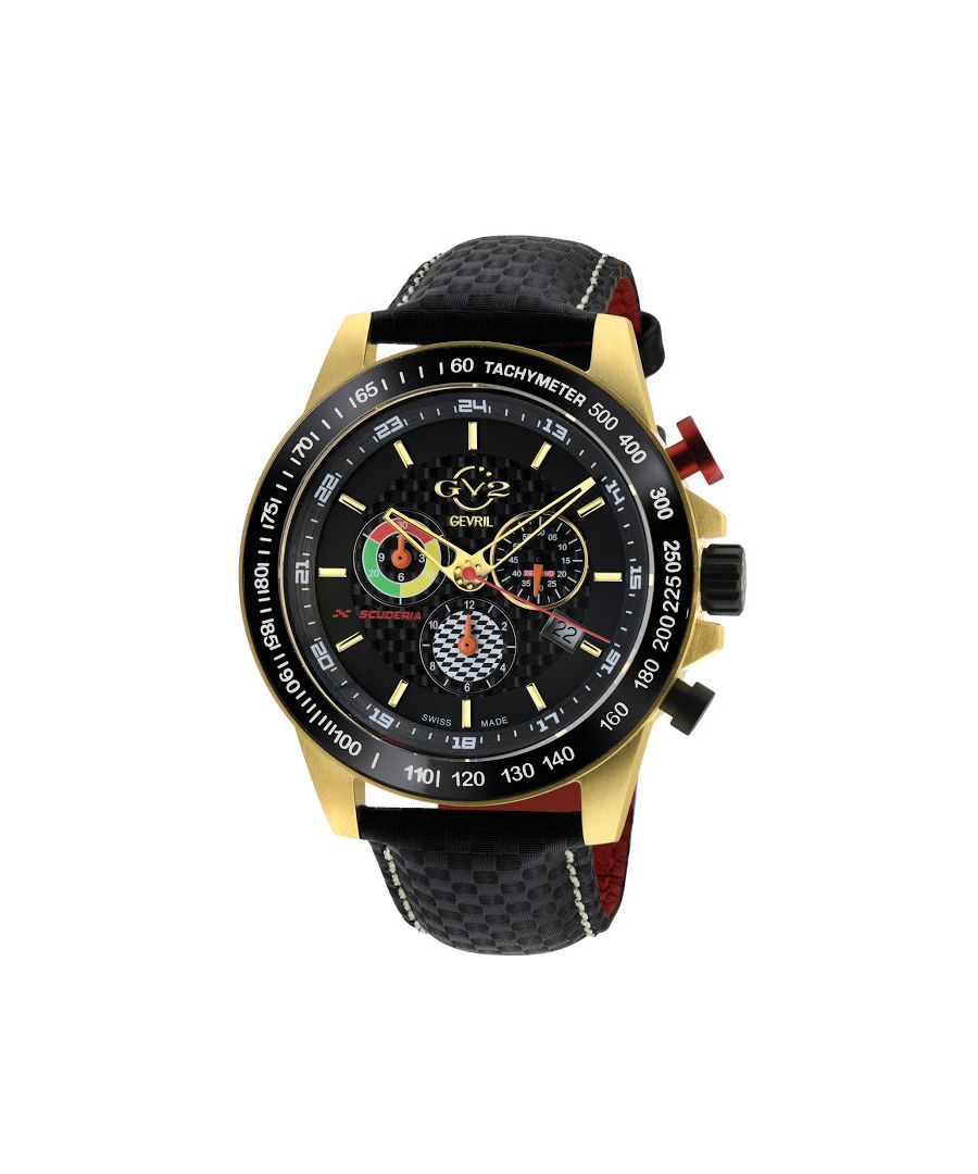 GV2 Scuderia - Chronograaf\nDe sportieve chronograaf van GV2, Scuderia, is de perfecte match voor de artiest met een hoog octaangehalte. Geïnspireerd door Italiaanse racen, is Scuderia niet alleen snel - het slanke, gedurfde ontwerp springt bij elke snelheid in het oog. Een wedstrijdklare kroon vol met patroon van de laatste rondevlag is nog maar het begin. De lagere sub-wijzerplaat in finishlijnvorm complimenteert naadloos de markeringen en tachymeter op de ring - ideaal voor rekensnelheden tot in fracties van seconden. In navolging van de sub-wijzerplaat, is de band met koolstofvezelprint op echt Italiaans leer met stiksels een geïnspireerd trackdetail dat niet wordt overtroffen door de gegraveerde trofee op de achterkant van de behuizing die Scuderia een winnende look maakt. Scuderia is niet alleen pittig, maar is uitgerust met de standaard prestatiekenmerken van de GV2: een ronde kast van 45 mm in ontspiegeld saffierglas, waterbestendig tot 100 meter en een multifunctionele Zwitserse quartz-beweging die dit uurwerk bijna onverwoestbaar maakt. Voel je je brutaal? Maak bewegingen met de Scuderia-collectie. GV2 9922 Scuderia quartz multifunctioneel chronohorloge voor heren\n\nGV2 Zwitsers quartz herenhorloge uit de Scuderia-collectie\n45 mm ronde 316L roestvrijstalen kast, multifunctionele chronograaf-tachymeterschaal, een alarm, een extra tijdzone\nZwarte wijzerplaat van koolstofvezel, geelgouden markeringen\nTweede sub-wijzerplaat, datumvenster op 4 uur\nEchte zwarte Italiaanse lederen band met witte stiksels met tanggesp\nOntspiegeld saffierkristal\nWaterbestendig tot 100 meter/10ATM\nSwiss Quartz Multifunctionele Chrono, Ronda 5130D met Alarm