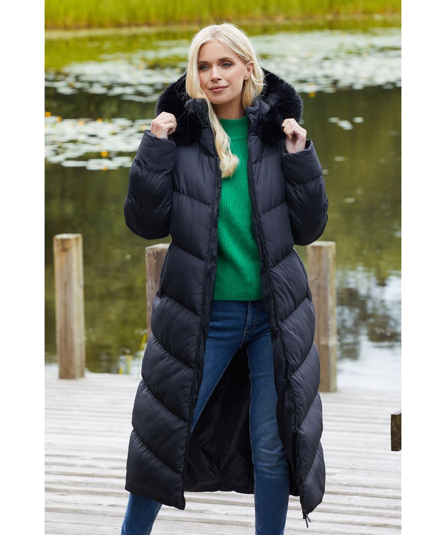 This longline, padded jacket from Threadbare features a hood with faux fur trim, a full zip fastening, and two open pockets. The ideal style to keep warm and cosy this cold weather season. Other colours and styles are available.