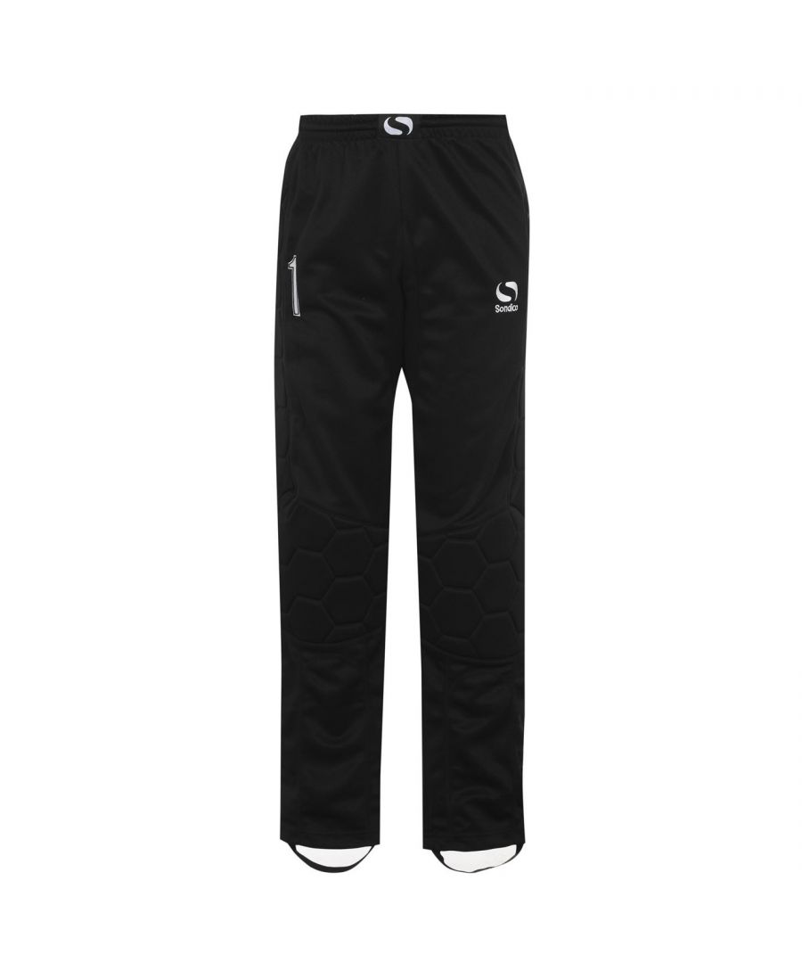 Sondico Goalkeeper Pants Mens The Sondico Goalkeeper Pants offer a comfortable fit with an elasticated waistband and inner draw cord for a more personalised fit, and feature foot stirrups for full leg coverage. These Keepers Bottoms offer protection from knocks and injuries with soft padding to the knees, sides and rear, and are complete with a Sondico branding to the left thigh and waistband with the number 1 to opposite thigh. > Mens Goalkeeper Trousers > Elasticated waistband > Draw cord inner > Soft strategic padding > Foot stirrups > '1' styling > Sondico logo > 100% polyester > Machine washable