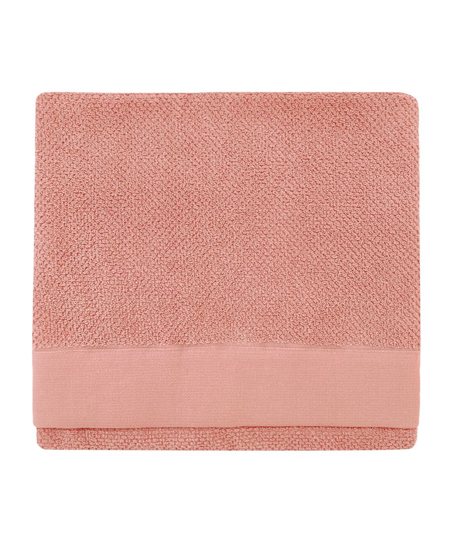 Accessorise your bathroom with the simplistic yet chic textured bath towel. Made from 100% Cotton, this design features an Oxford panel trim and is also quick-drying and super absorbent. This product is certified by OEKO-TEX® showing it has been sustainably made.