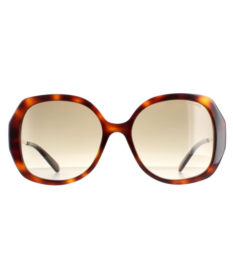 Marc Jacobs Butterfly Womens Havana  Brown Gradient  MARC 581/S  Sunglasses are a modern butterfly style crafted from lightweight acetate. The typical contemporary features such as a integrated nose pad design and plastic temple tips ensure a comfortable fit. The Marc Jacobs logo features on the slender temples for brand authenticity.