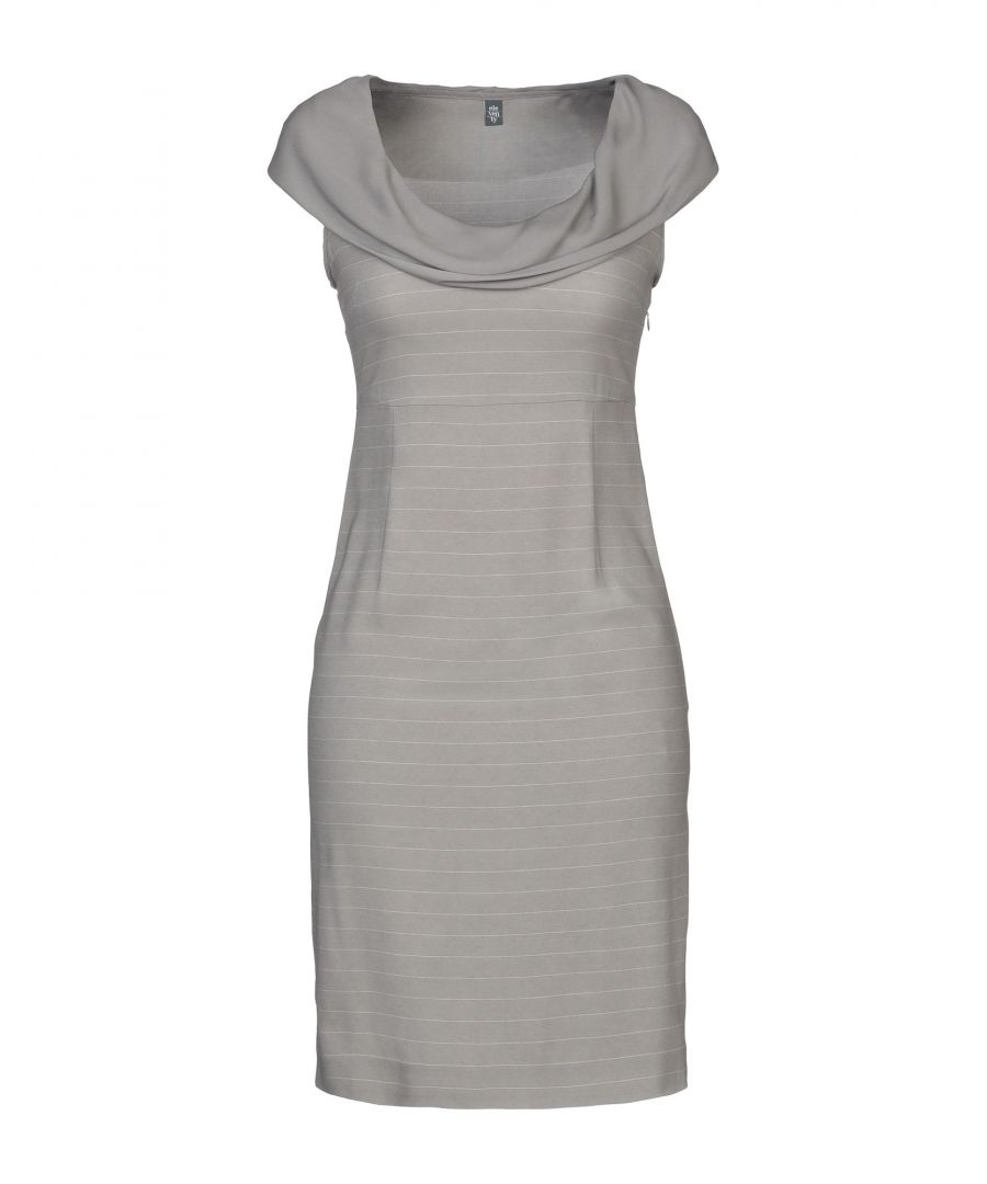 crepe, no appliqués, stripes, round collar, sleeveless, no pockets, side closure, zip, stretch, small sized, unlined