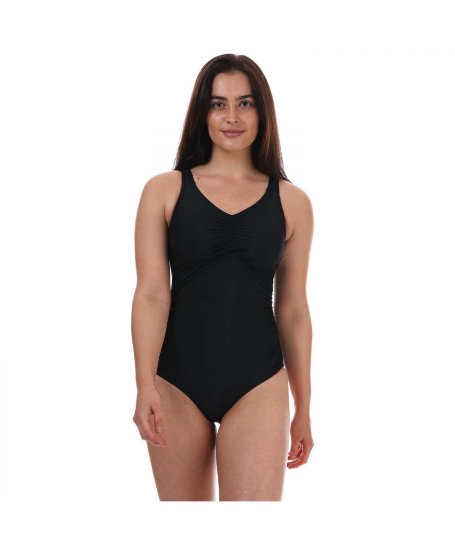 Womens Speedo Grace Maternity U-Back Swimsuit in black.- U-back.- High stretch.- Medium leg height.- Speedo branding.- Strong Chlorine resistance.- Body: 80% Nylon  20% Elastane. Lining: 100% Polyester.- 8090460001Please note that returns will only be accepted if the hygiene label is still attached to the product.