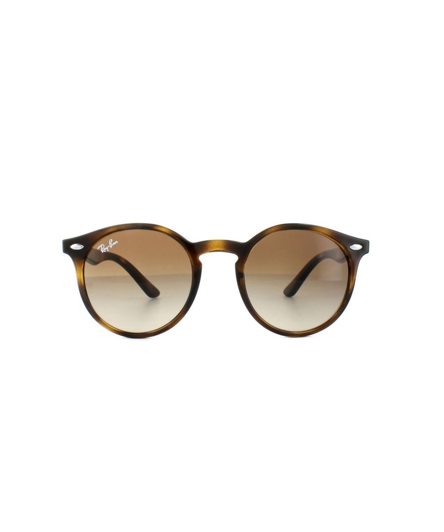 Ray-Ban Junior Sunglasses 9064 152/13 Tortoise Brown Gradient are a lovely rounded style for kids usually something like 8-12 years with this latest fashionable style with a retro look that is always popular.
