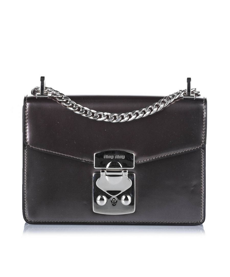 VINTAGE. RRP AS NEW. This crossbody bag features a leather body, a silver-tone chain, front flap with push lock closure, and interior zip and open pockets.Exterior front is scratched. Buckle is scratched. Interior lining is scratched.\n\nDimensions:\nLength 12cm\nWidth 18cm\nDepth 5cm\nShoulder Drop 55cm\n\nOriginal Accessories: Dust Bag, Authenticity Card\n\nSerial Number: 5BH098\nColor: Black\nMaterial: Leather x Patent Leather\nCountry of Origin: ITALY\nBoutique Reference: SSU178490K1342\n\n\nProduct Rating: VeryGoodCondition\n\nCertificate of Authenticity is available upon request with no extra fee required. Please contact our customer service team.