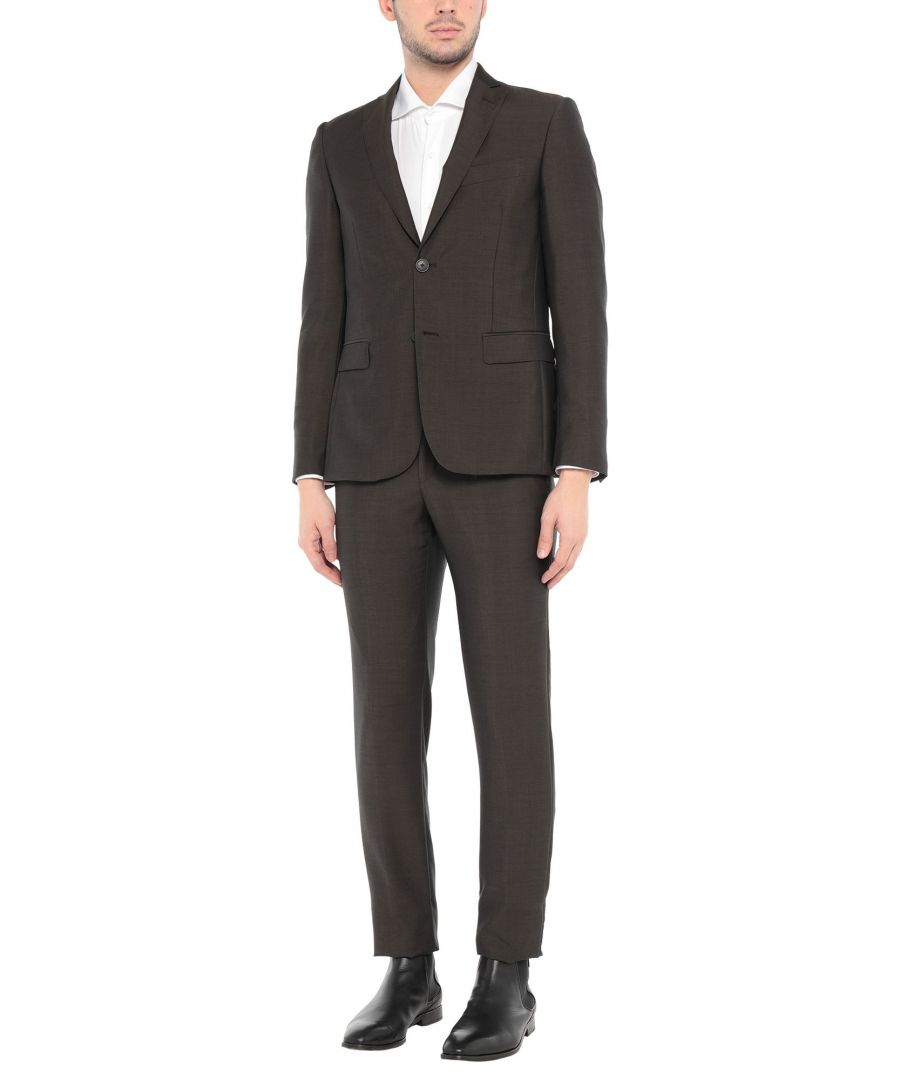 cool wool, darts, basic solid colour, lapel collar, long sleeves, single-breasted , multipockets, low waisted, button closing, pocket with flap, single chest pocket, two inside pockets, fully lined, dual back vents, tapering leg cut, button, zip