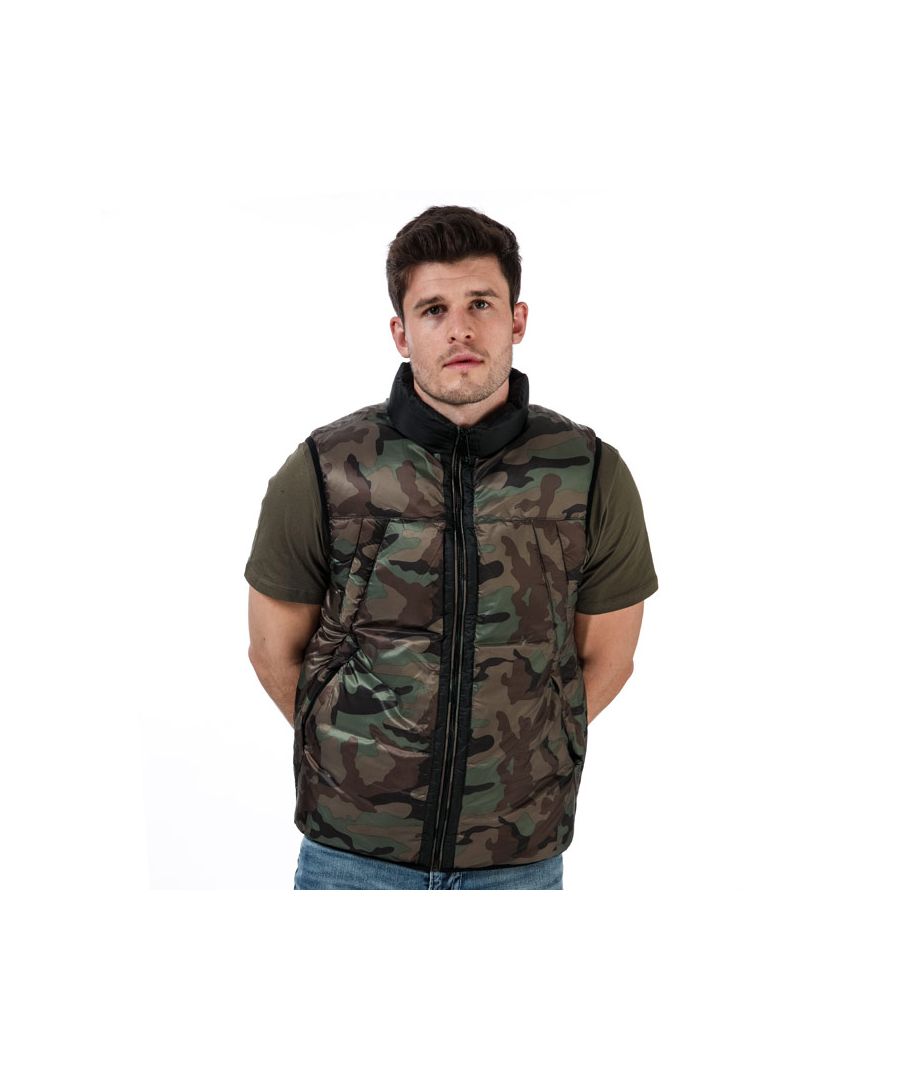 Mens True Religion Camo Puffer Gillet in camo.<BR><BR>- Stand collar.<BR>- Full front zip fastening.<BR>- Sleeveless.<BR>- Concealed zip pockets.<BR>- Horseshoe print to the back of the neck.<BR>- All-over camo print.<BR>- 100% Polyester.  Machine washable. <BR>- Ref: 1049139602