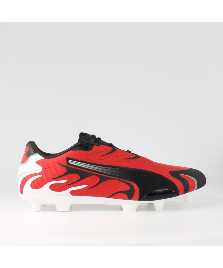 Puma low profile lace up retro inspired football boots with a lightweight elite level soleplate to enhance performance and acceleration. \nSynthetic upper and lining. \nLace fastening. \nLightly padded ankle. \nLightly cushioned footbed. \nTPU soleplate with moulded studs.