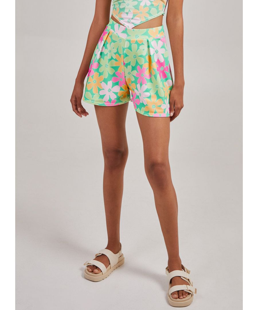 Stand out this must-have co-ord this summer. You'll be ready to stand out on holiday with this psychedelic print. 95% Polyester, 5% ElastaneMade in the UKWash With Similar ColoursIron On ReverseDo Not Dry CleanModel wearing size 6Model height: 5â€™6 / 167cm