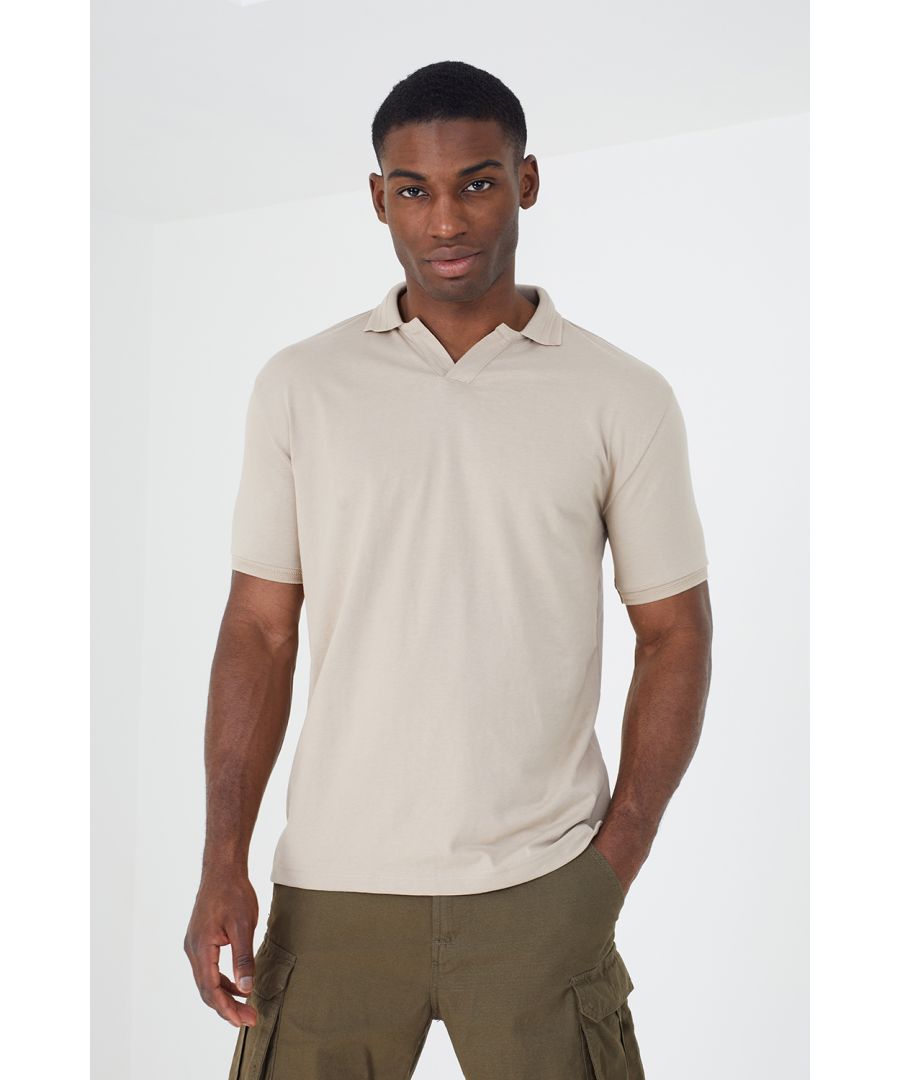 Brave Soul Mens Light Sand 'Dominican' Short Sleeve Jacquard Trim Polo Shirt - Size Small