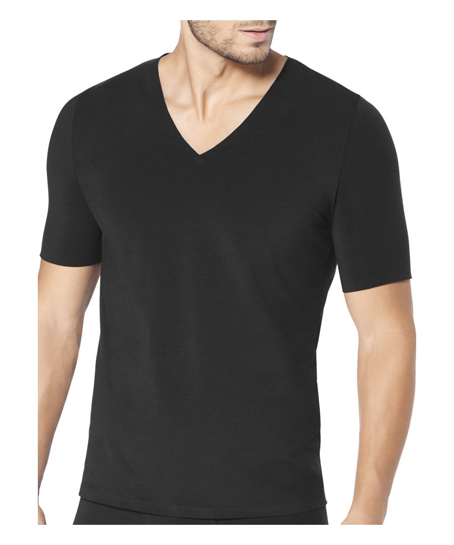 Sloggi Mens ZERO Feel range is made from a luxuriously soft, lightweight fabric for an ‘unfeelable feeling’ and complete comfort.  This V-neck T-shirt features flat bonded seams and is made from soft, stretchy fabric for extra comfort.