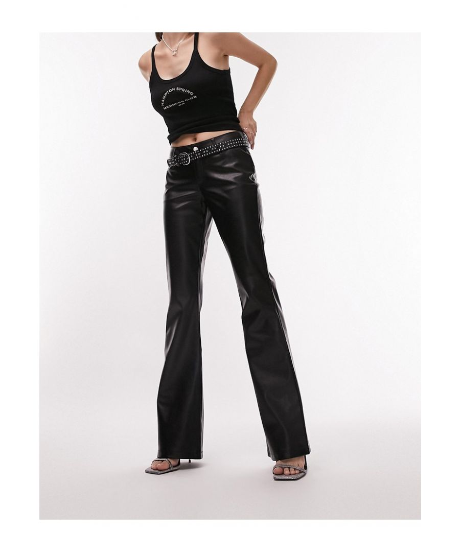 Trousers & Leggings by Topshop Welcome to the next phase of Topshop Low rise Belt loops Functional pockets Flared straight fit Sold by Asos