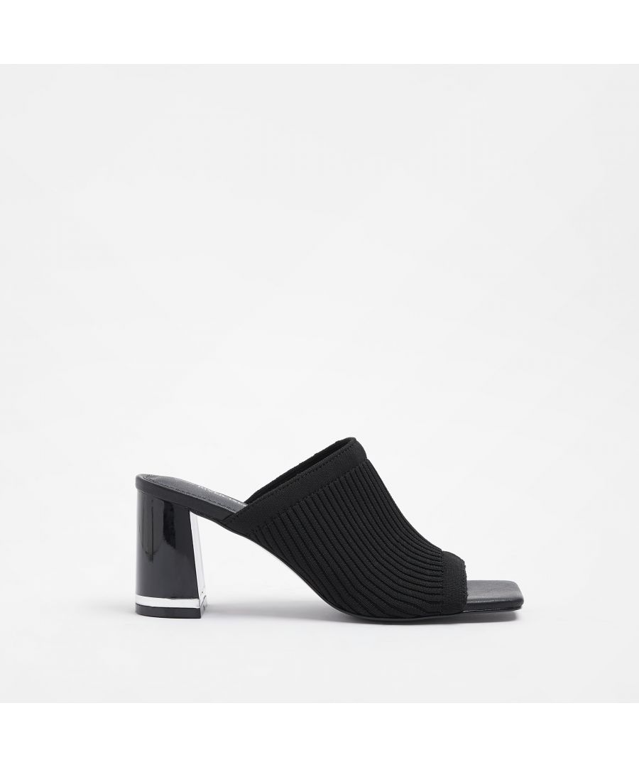 > Brand: River Island> Department: Women> Colour: Black> Type: Sandal> Style: Slip On> Material Composition: Upper: Textile, Sole: Plastic> Occasion: Casual> Pattern: Knitted> Closure: Slip On> Upper Material: Textile> Toe Shape: Open Toe> Shoe Width: Standard> Heel Style: Block> Heel Height: Low (2.5-4.9 cm)> Season: SS22