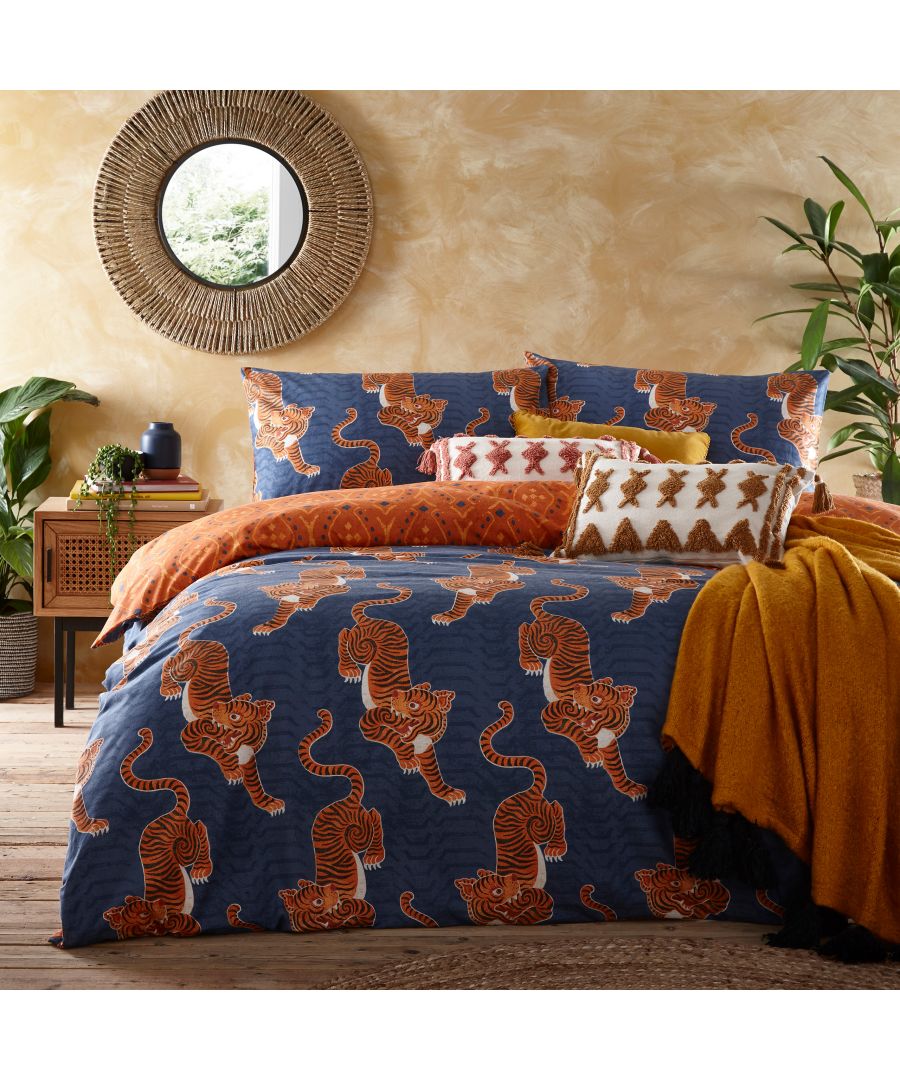 Add instant personality into your bedroom with this show stopping Tibetan Tiger bedding, featuring tribal-inspired prints and crawling tigers. Fully reversible design, so you can switch the look when you need to. Single size includes one matching pillowcase measuring 50 x 75cm (20