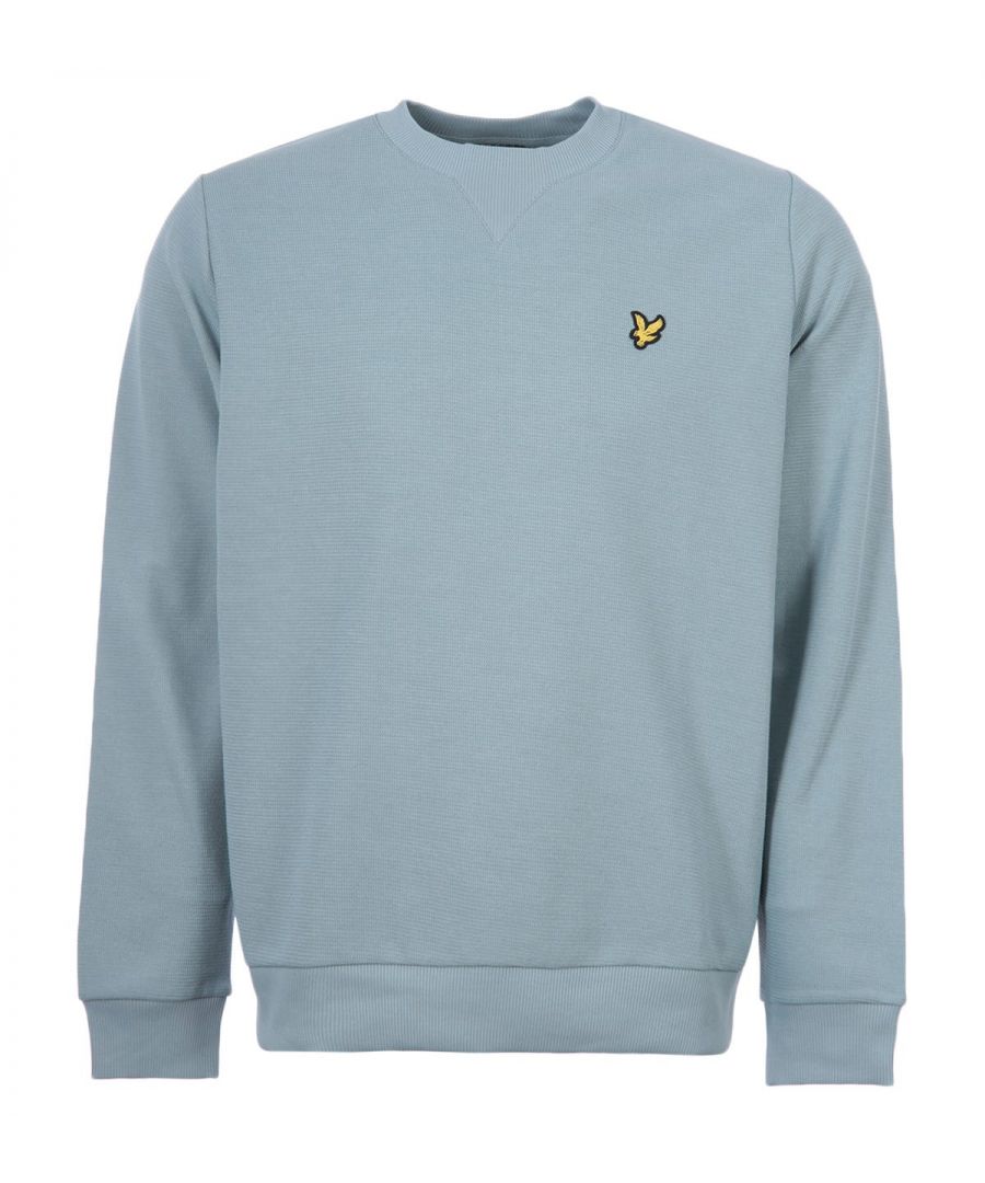 Style  quality and quintessentially British  Lyle & Scott  has over 100 years' worth of technical expertise going into their products. Traditional garments have been given an injection of contemporary aesthetics but don't forget that iconic Golden Eagle logo  you're immediately recognised to be wearing a reputable brand.The Fine Textured Crew Neck Sweatshirt is an elevated wardrobe essential crafted from a stretch cotton blend for comfort  perfect for throwing into your everyday rotation. Featuring a classic ribbed crew neck  long sleeves  ribbed trims and a fine texture throughout. Finished with the iconic Golden Eagle logo on the chest.-Regular Fit-Pure Cotton Composition-Ribbed Crew Neck-Long Sleeves-Ribbed Cuffs & Hem-Fine Texture Throughout-Lyle & Scott Branding