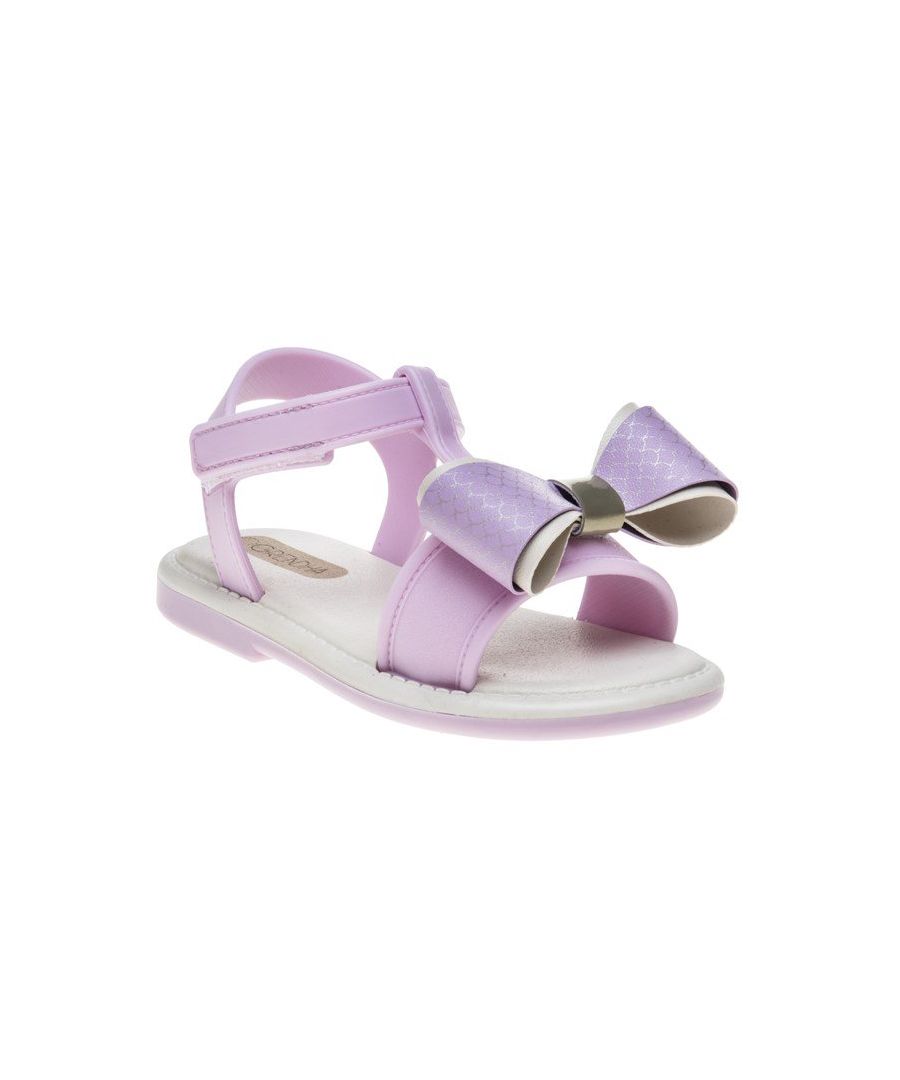 Perfect For Fun In The Sun, The Sweet Infant Sandals From Gendha Are Sure The Ideal Blend Of Fashion And Function For Your Little One. Boasting A Cushioned Footbed, The Pretty Slip On Is Held Secure With A Comfortable Hook And Loop Closure.