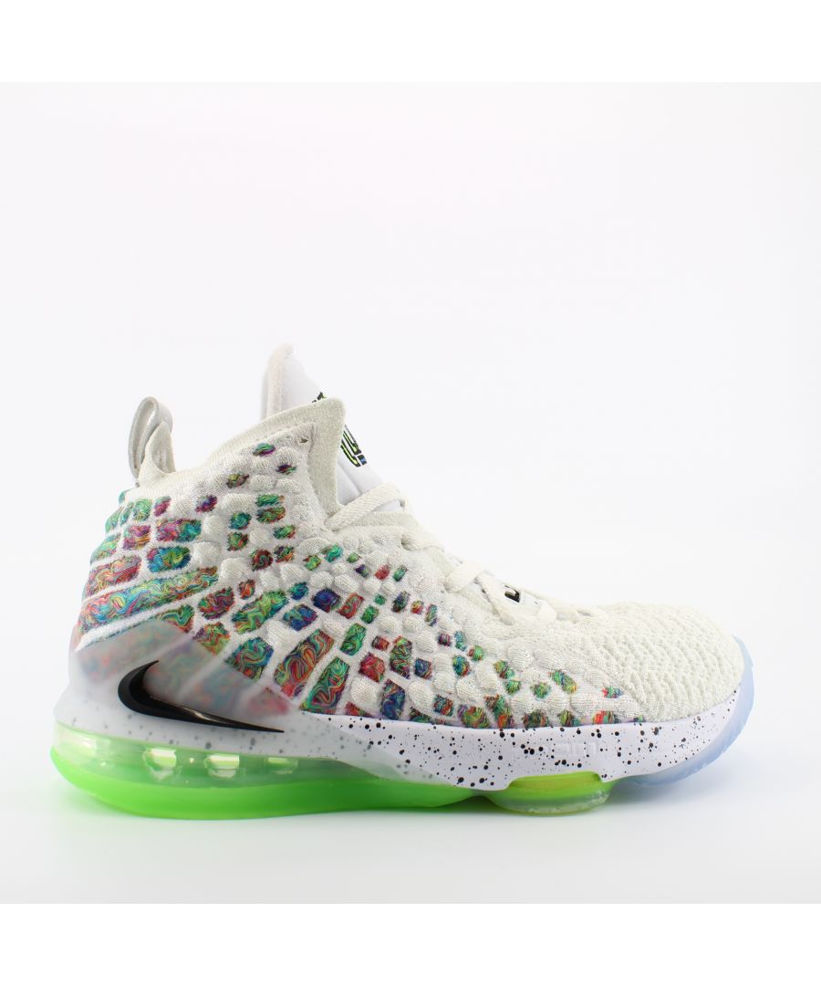 Inspired by the iconic Nike Air Command Force silhouette which was popularized by Woody Harrelson’s character Billy Hoyle in the 1992 film, White Men Can’t Jump — this version of the LeBron 17 evokes the color scheme as the original silhouette, donning a Knitposite upper that is enhanced with multicolored accents across and prominently on the heel. Finally, a distinct “LeBron” embroidery on the tongue to reflect the Air Command Force theme and a translucent sole tops off the design.