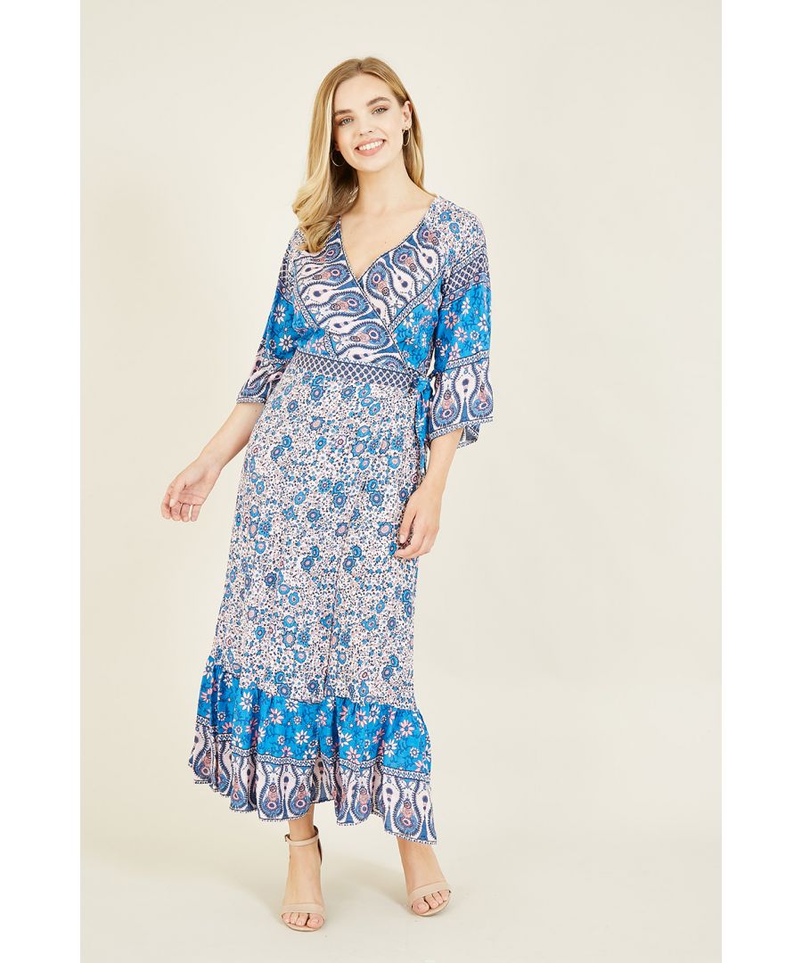 Step up your warm weather wardrobe with this blue china v neck floral causal maxi dress from yumi. Crafted to be especially lightweight and cooling and complete with billowing, 3/4 cape style sleeves, a wrap style v neck and drop hem detailing, this casual fit fuses comfort with serious style. Accessorise with your favourite jewellery and statement earings to further elevate your look.