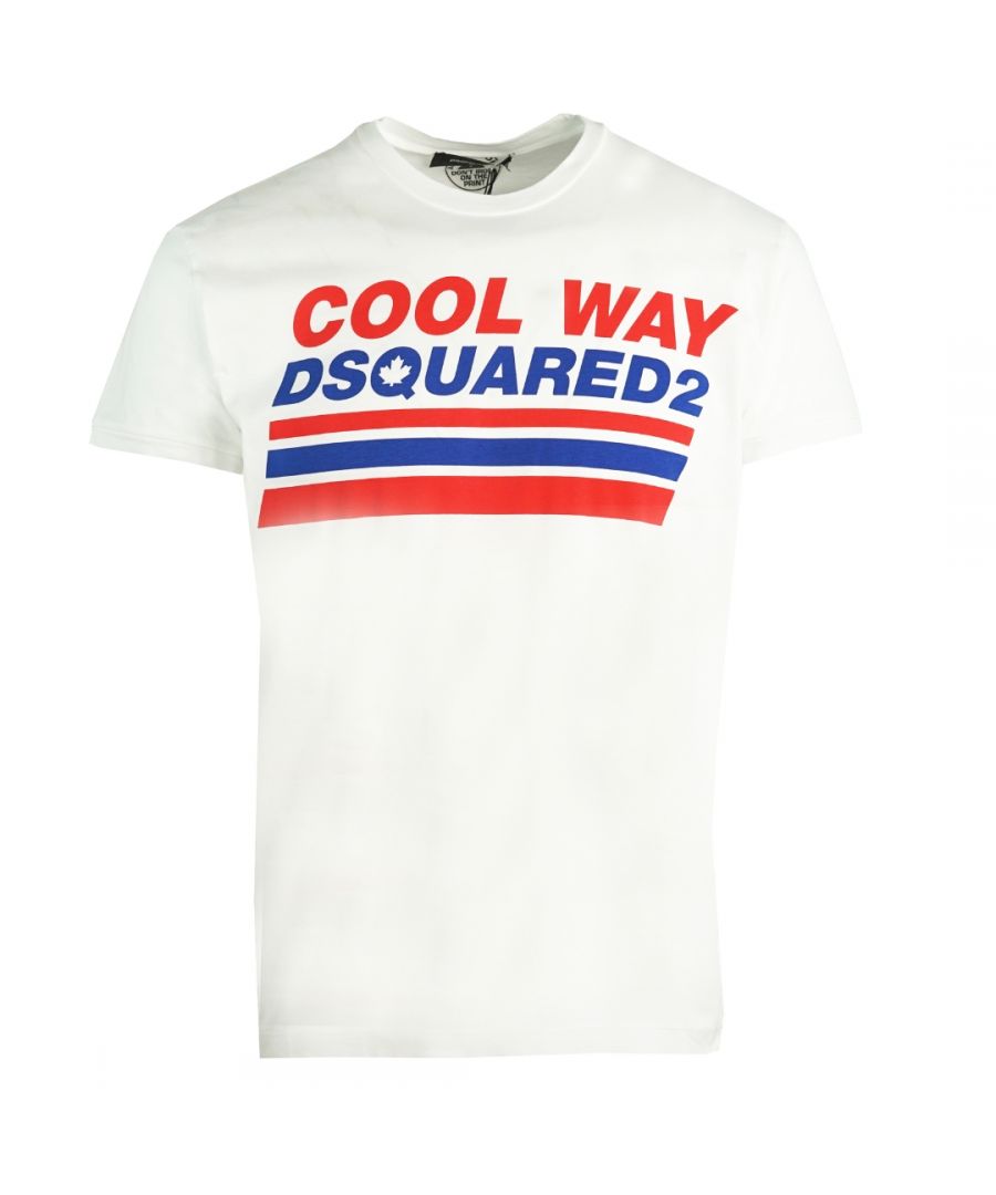 Dsquared2 Very Very Dan Fit wit T-shirt met 'Cool Way'-print. D2 wit T-shirt met korte mouwen. Very Very Dan-pasvorm, past volgens de maat. 100% katoen. Cool Way-logo. S74GD0656 S22427 100