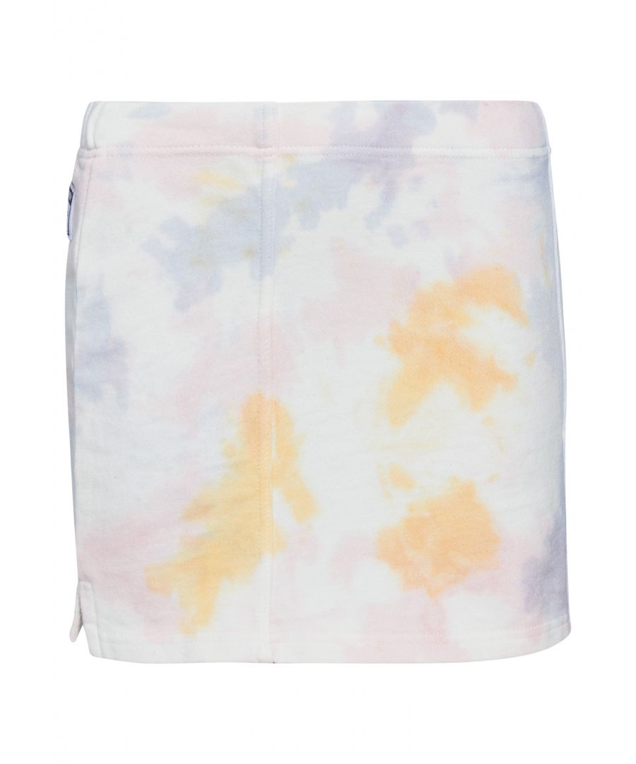 Stand out with our Essential Tie Dye Skirt. The soft and flexible nature of this skirt means you can stay comfortable while making a statement - the perfect balance for iconic athleisurewear.Slim fit – designed to fit closer to the body for a more tailored lookTie-dye effectElasticated waistSmall side seam splitsSuperdry patchEmbroidered code logoStriking blue, lime and purple against a deep navy