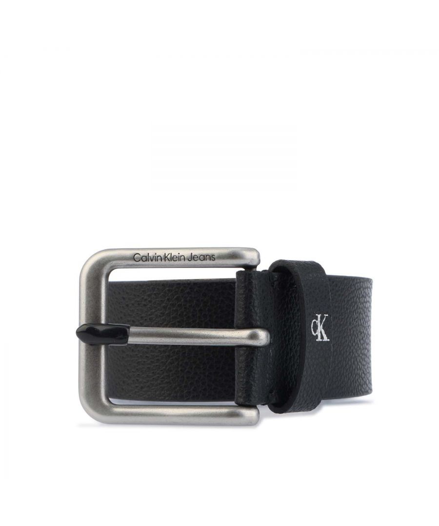 Mens Calvin Klein Leather Belt in black.- Metal buckle.- Calvin Klein branding.- 100% Leather.- Ref: K50K509534BDS