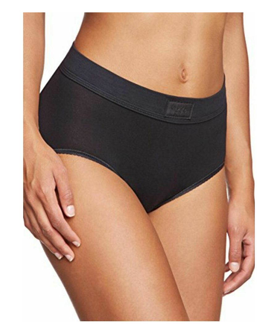 Sloggi's BEST SELLING DOUBLE COMFORT RANGE.  This brief features extra long, two-ply terry gussets with maximum freshness.  They are extra soft and have a seamless tubular waistband.   Available in Black, Pearl and White.    Size Guide:  XS (8), S (10), M (12), L (14), XL (16), 2XL (18), 3XL (20), 4XL (22), 5XL (24), 6XL (26), 7XL (28), 8XL (30)
