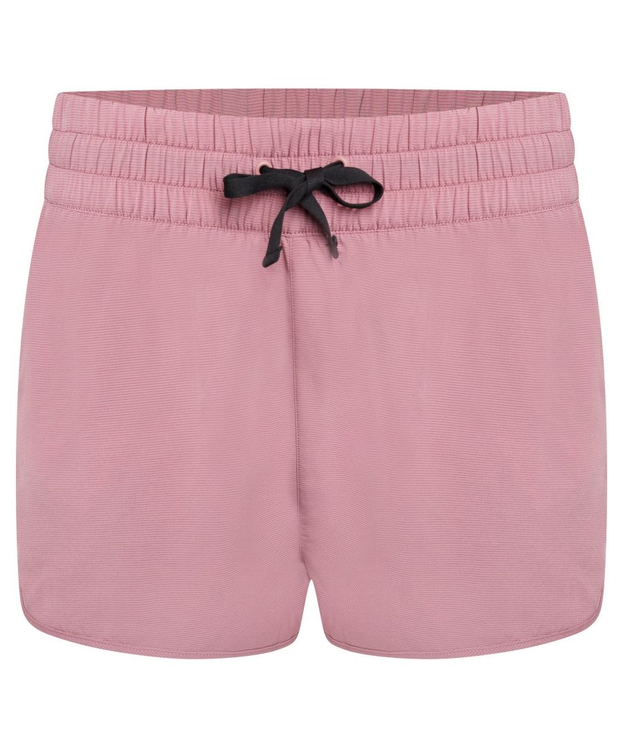 100% Polyester. Stof: Q-Wic. Ontwerp: 2 in 1, Logo. Zakken: 1 Zak voor mobiele telefoons. Binnen korte broek. Stoftechnologie: Lichtgewicht, Vochtafvoerend, Zweetbestendig, Waterafstotend. Taille: Koord, Elastisch.