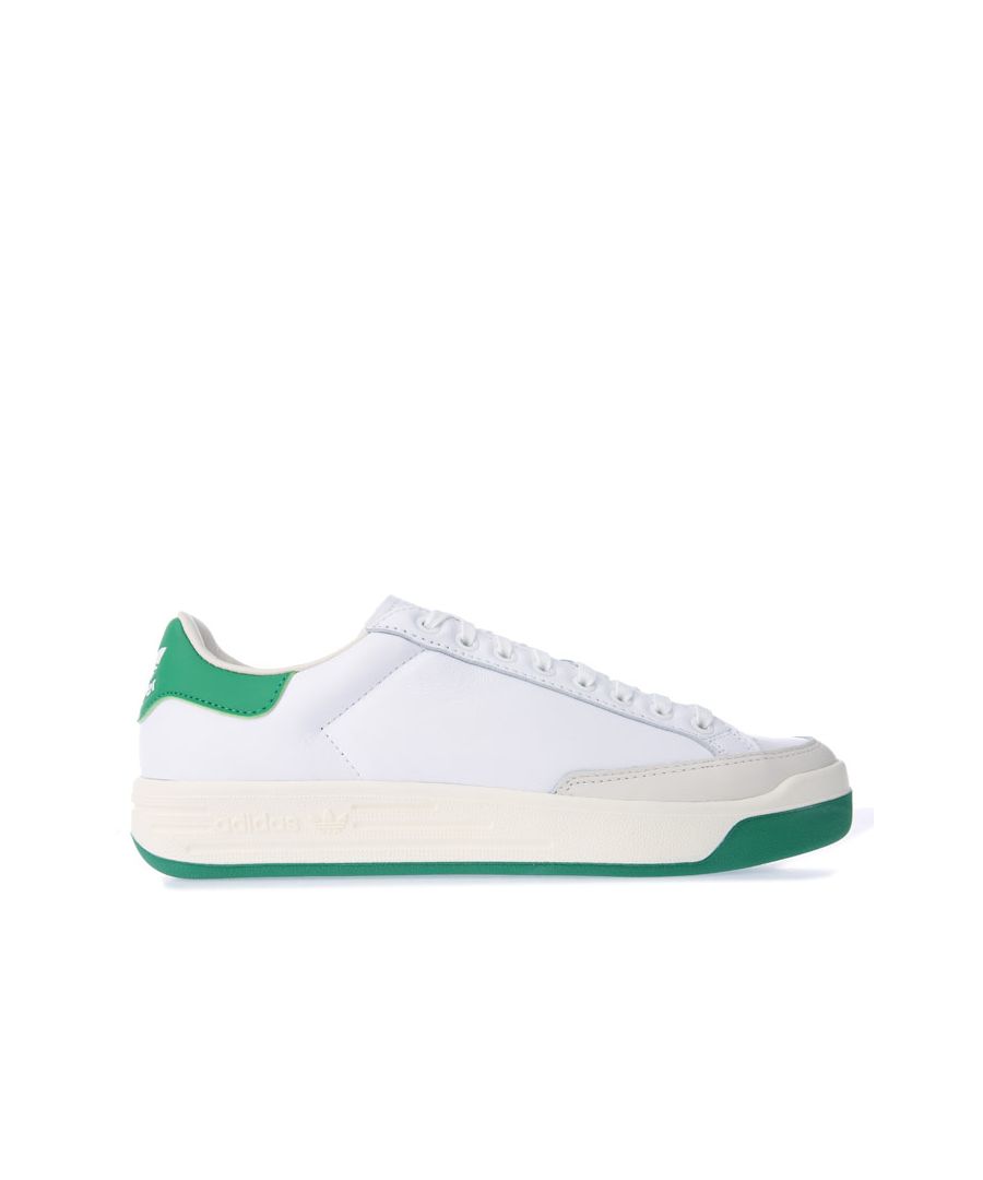 Mens adidas Originals Rod Laver Trainers in white green.- Leather upper.- Lace closure. - Rodney on the tongue label.- Regular fit. - Rubber outsole.- Leather upper  Leather lining  Synthetic sole.- Ref.: FX5605