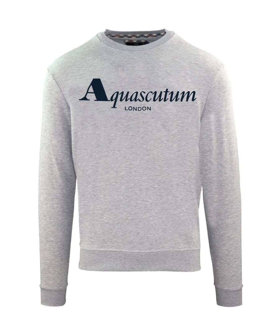 Aquascutum vetgedrukt Londen logo grijs sweatshirt. Grijze Aquascutum-trui. Elastische kraag, mouwuiteinden en taille. Trui van 100% katoen. Normale pasvorm, valt normaal qua maat. Stijlcode: FGIA31 94