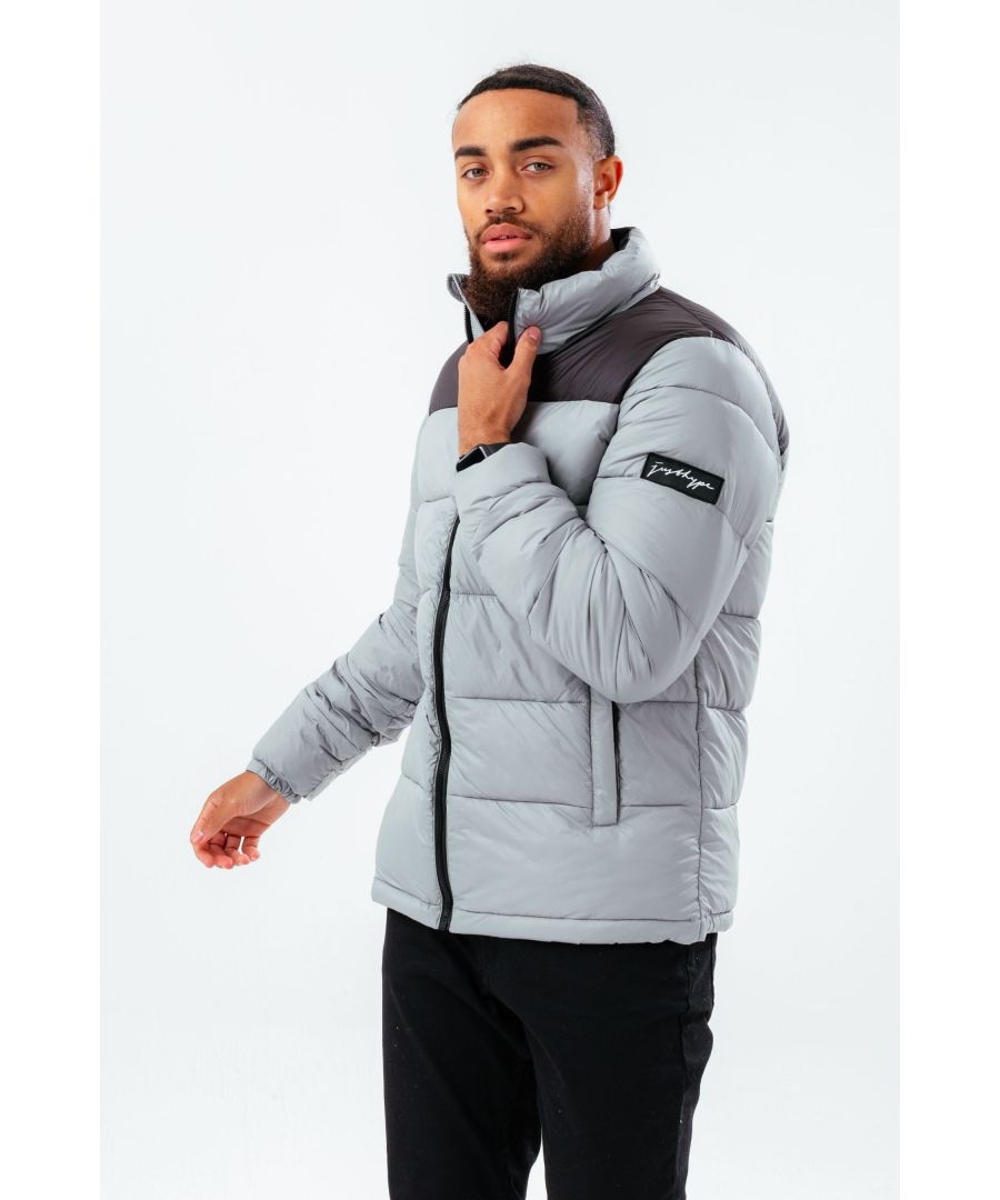 We've got styles to keep you warm and stylish for every occasion. Faux fur trims, fish tail shapes, bomber and parker styles. You'll be adding every jacket to your basket.