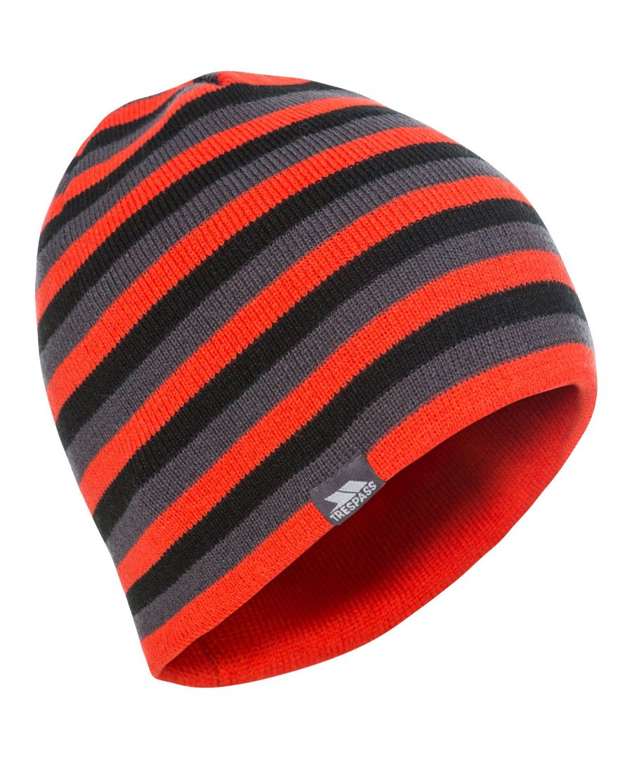 Met de Coaker heren gebreide beanie kun je een beetje kleur aan je dag toevoegen en warm blijven tijdens het doen van boodschappen tijdens de wintermaanden Omkeerbaar Materiaal: 100% gebreid acryl.