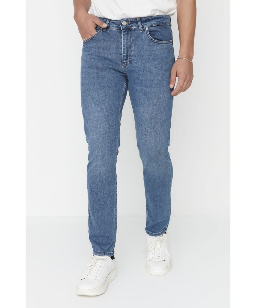 Het product op de etalagepop is maat 32.Afmetingen van het model: Hoogte: 1,86, Borstomvang: 95 Taille: 74, Heupen: 9298% Katoen,2% ElastaanSlim Fit: Elastische stof, Normale taille, Normale been, Niet passen goed op het lichaam conceptkleuren kunnen variëren als gevolg van lichtverschillen bij het fotograferen.