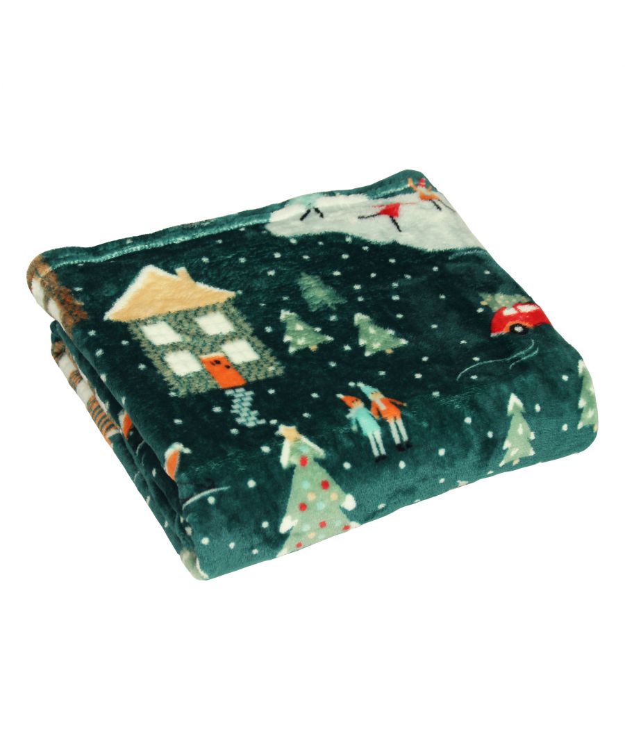 Playing in a winter wonderland! This throw features a joyful design of playing in a winter wonderland with ice-skaters twirling, snowball fights, building snowmen and festive sledge rides. Created with heavyweight fleece fabric this throw is perfect for wrapping yourself up in during colder months and is wonderfully soft.