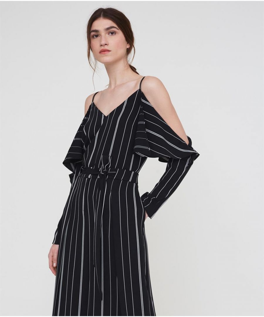 > Hoofd 96% Polyester 4% Rayon         > Gestreept         > Lange mouwen         > uitlopen