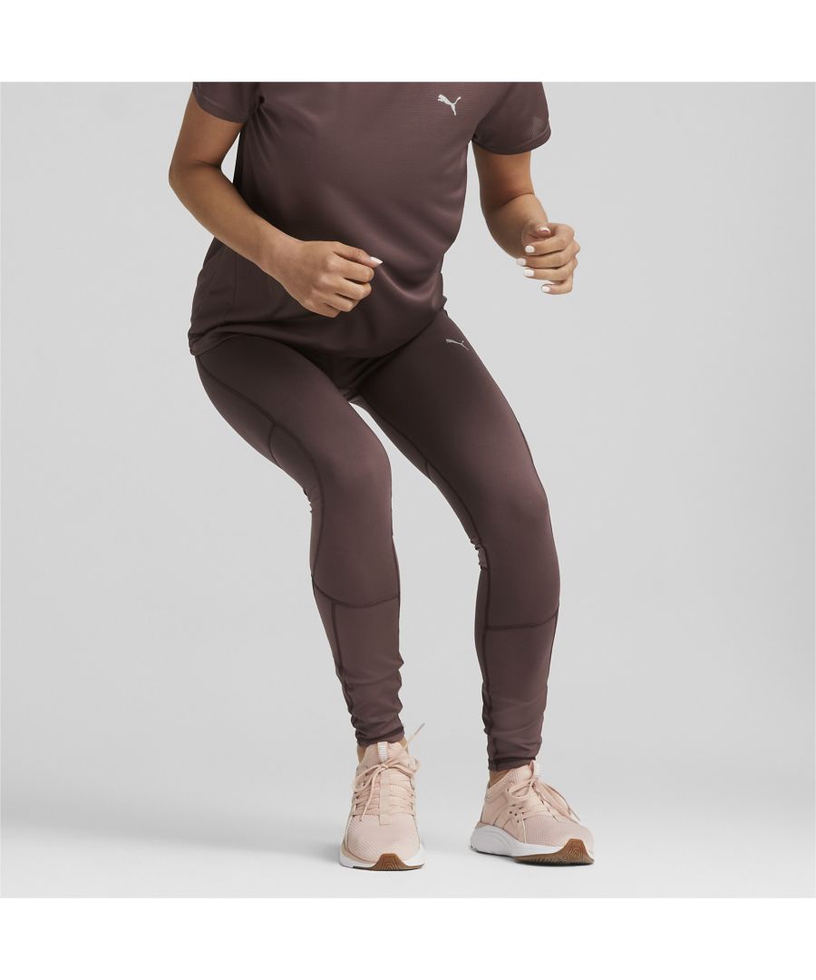 PRODUCT STORY Get a head start with these full-length running leggings which feature a convenient envelope pocket at the back waistband, mesh insert ventilation and built-in moisture-wicking technology. Flatlock stitching ensures comfort over a long run and reflective design elements add the finishing touch. FEATURES & BENEFITS dryCELL: PUMA's designation for moisture-wicking properties that help keep you dry and comfortableFlatlock Stitching: PUMA's solution for less friction and higher comfortContains Recycled Material: Made with recycled fibres. One of PUMA's answers to reduce its environmental impact. DETAILS Regular riseEnvelope pocket at back waistbandMesh inserts for optimal comfort and improved air circulationRecycled polyester and elastanePUMA Cat Logo at thigh