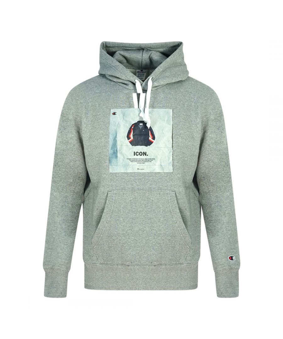 Kampioen Icon Logo grijze hoodie. Kampioen grijze hoodie. Elastische mouwuiteinden en taille, capuchon met trekkoord. Voorzakken. 73% katoen 27% polyester. Stijlcode: 216958 EM525