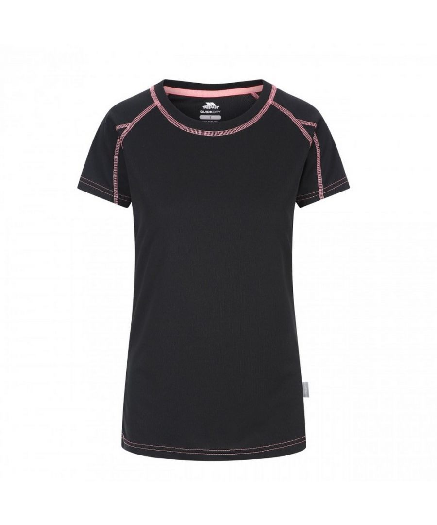 Short sleeved t-shirt with scooped neck. Raglan sleeve. Reflective Trespass prints. Contrast stitching. Quick dry. 100% polyester eyelet. Trespass Womens Chest Sizing (approx): XS/8 - 32in/81cm, S/10 - 34in/86cm, M/12 - 36in/91.4cm, L/14 - 38in/96.5cm, XL/16 - 40in/101.5cm, XXL/18 - 42in/106.5cm.
