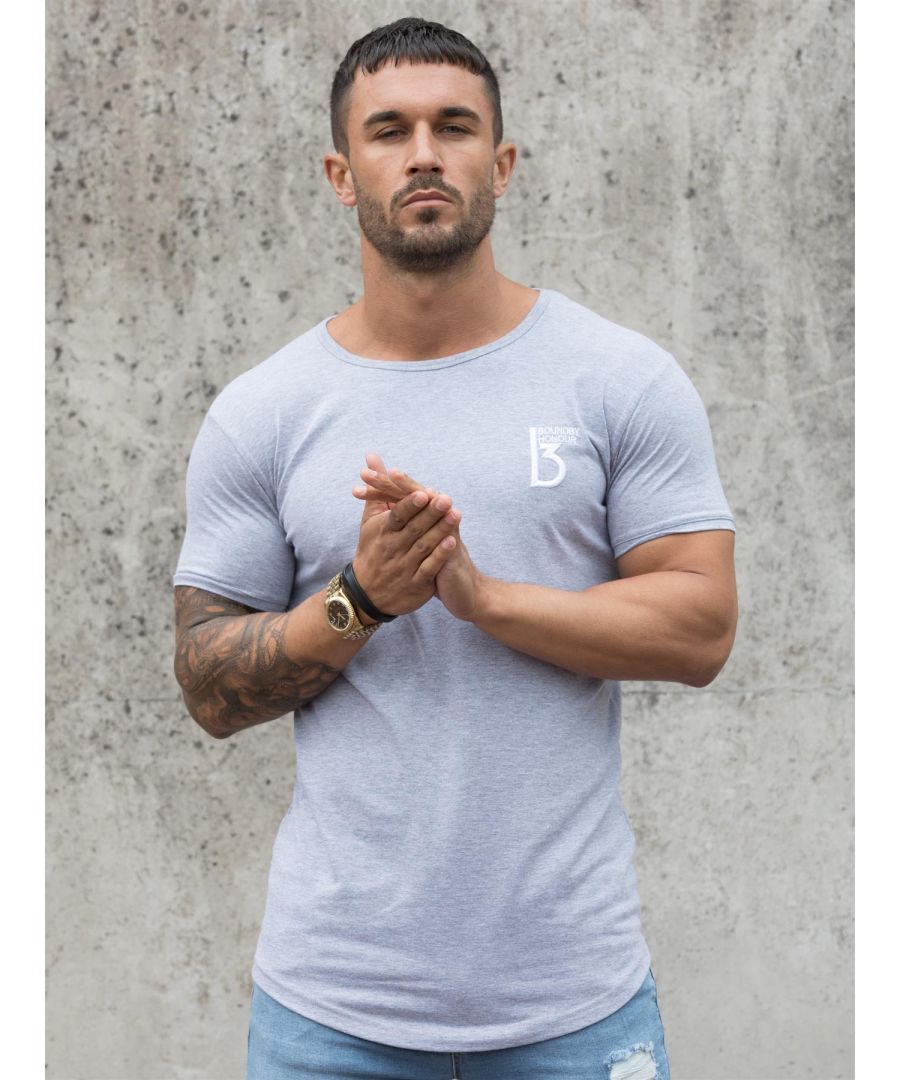 Bound By Honour Designer Men’s Athletic Slim Fit T-shirt. Ideal for Gym Wear. Long Drop with Curved Hem And Crew Neck With Short Sleeves And Embroidered Logo on The Front