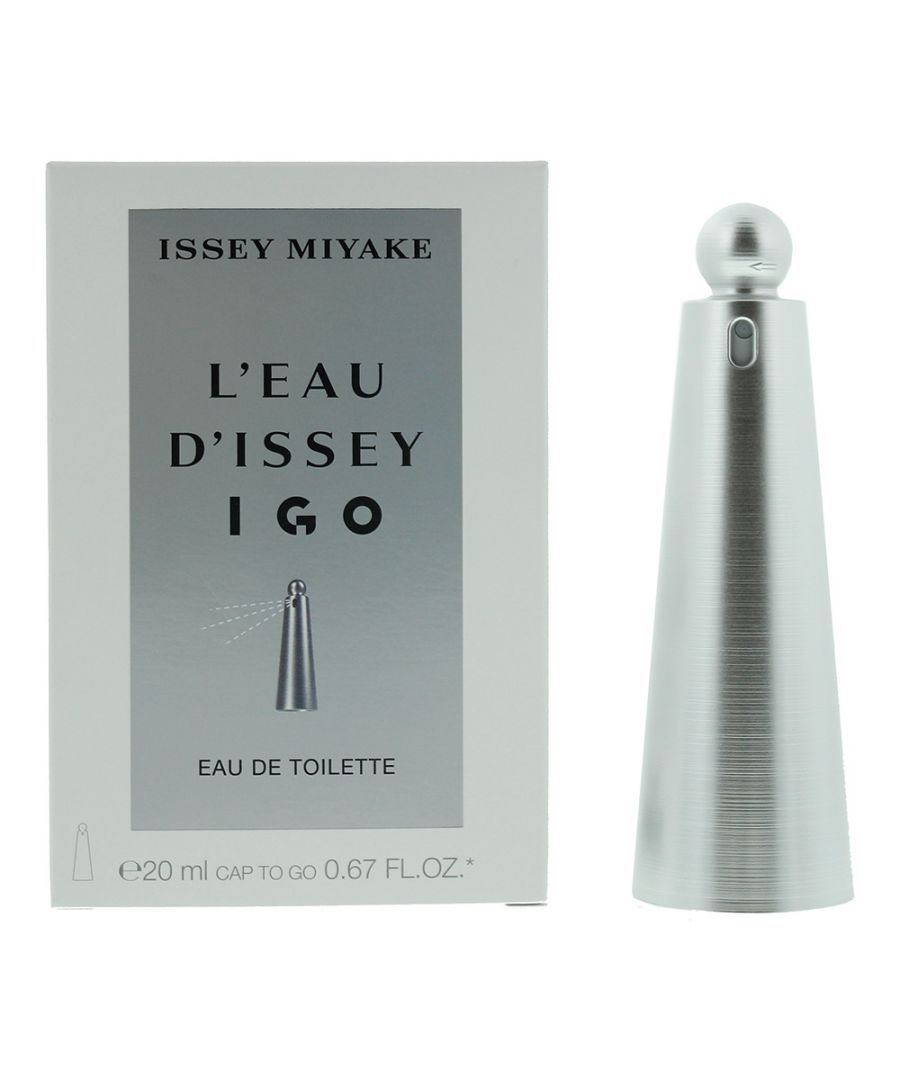 Lï¿½eau dï¿½Issey by Issey Miyake is a floral aquatic fragrance for women. Top notes: cyclamen, rose water, melon, freesia, lotus, rose, calone. Middle notes: carnation, lily, water peony, lily-of-the-valley. Base notes: exotic woods, tuberose, amber, sandalwood, musk, osmanthus, cedar. Lï¿½eau dï¿½Issey was launched in 1992.