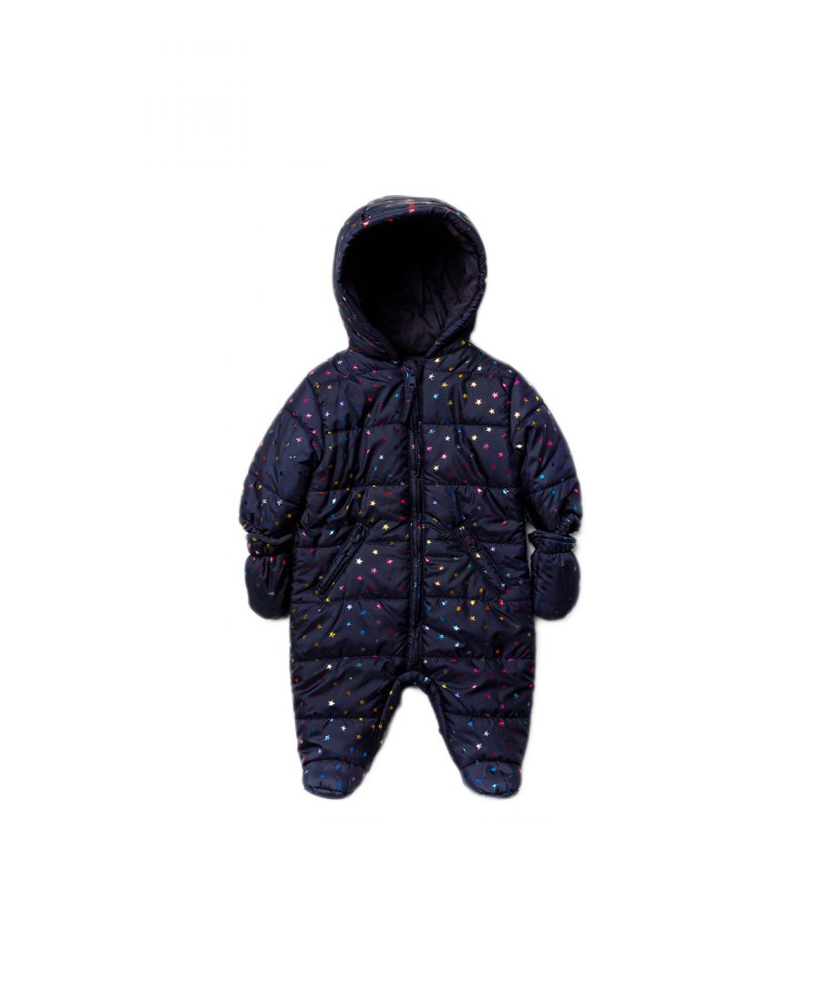 This adorable Lily & Jack snowsuit features a padded all-in-one, hooded snowsuit, with attached mitts! The snowsuit features a fun star-print all over, and with a zip fastening down the front for ease. This snowsuit is the perfect gift to keep the little one in your life cosy this winter!