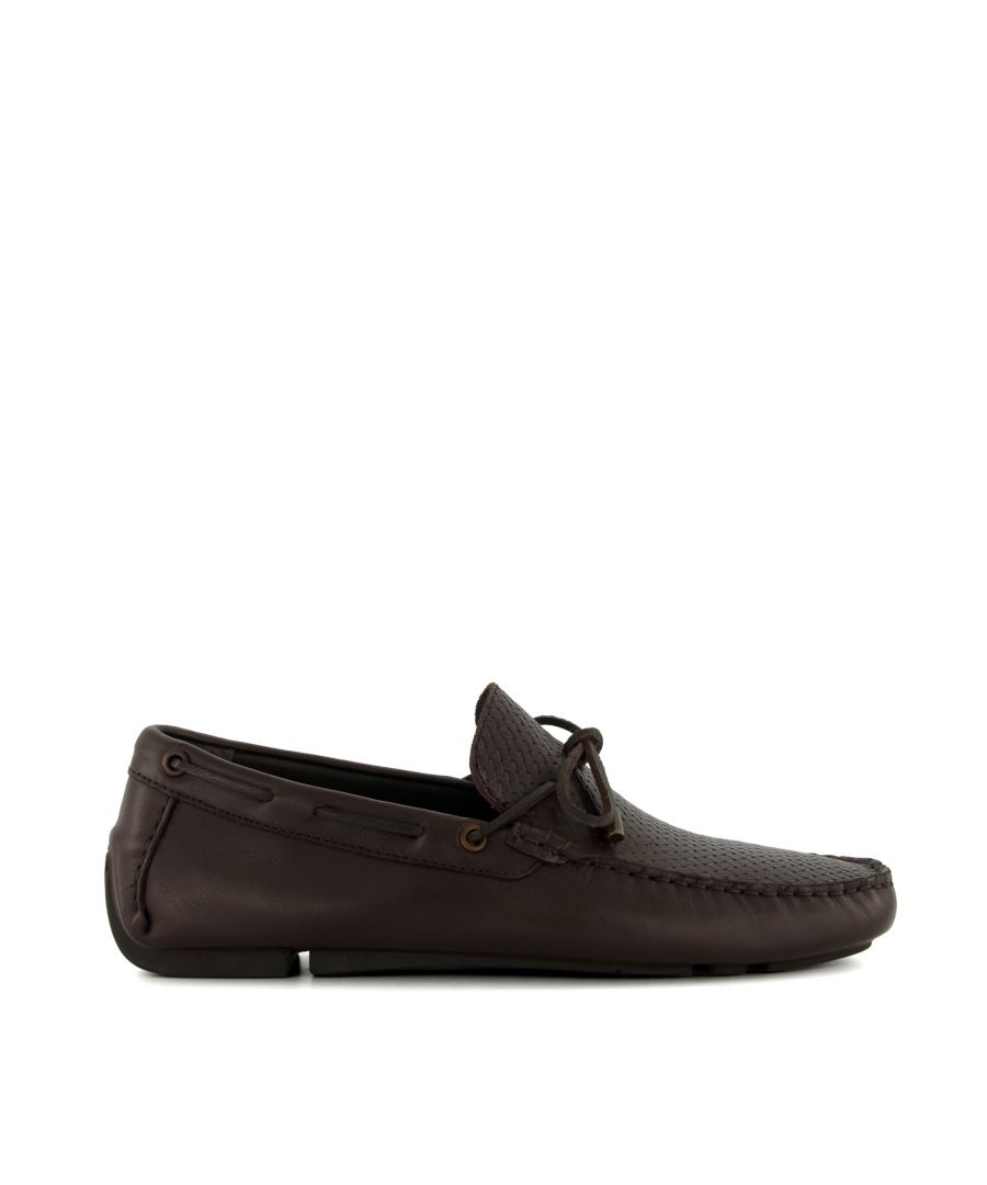 A silhouette particularly popular in the '60s, Moccasins remain a popular style for men's smart-casual shoe collections. Our Bert loafers have been expertly crafted for smooth premium leather and cut for a neat round toe.