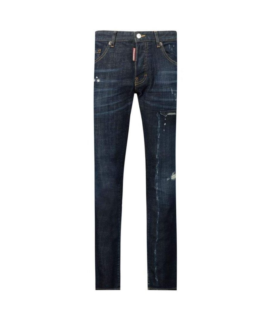 These Dsquared2 Cool Guy Jeans have belt loops, button closure, five pocket style, used effect and the Dsquared2 Logo on the back.