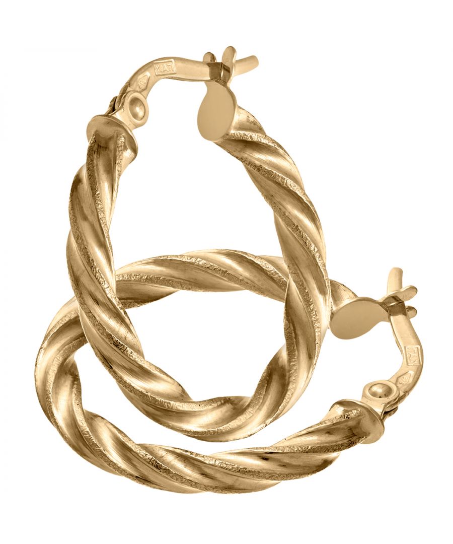 # 9K (375) Yellow Gold: 1.1gr; # Dimension: 0.2cm x 0.2cm x 1.5cm