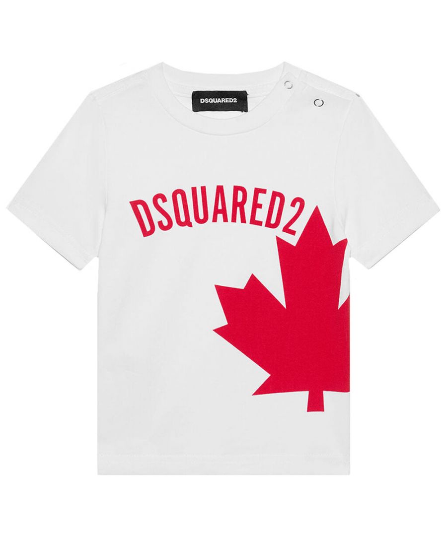 This Dsquared2 Baby Boys Cotton T-shirt in White is crafted from cotton and features a short sleeve design. It has a snap button closure at the shoulders, the Dsquared2 and Maple leaf branding to the front and a crew neck.\n\nShort sleeve design\nSnap button closure\nCrew neck