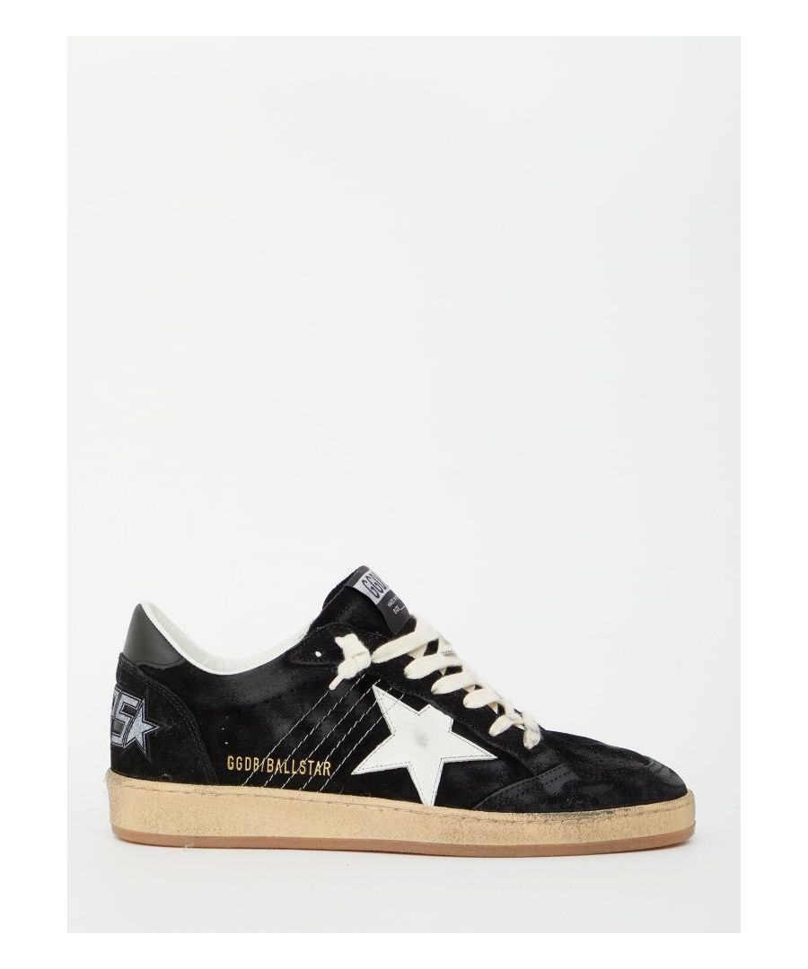 Vintage-effect Ball Star sneakers in black suede with white leather side star. They feature round toe, lace-up closure, GGDB/BALLSTAR logo on the side and Sneakers logo embossed on heel. Rubber sole.