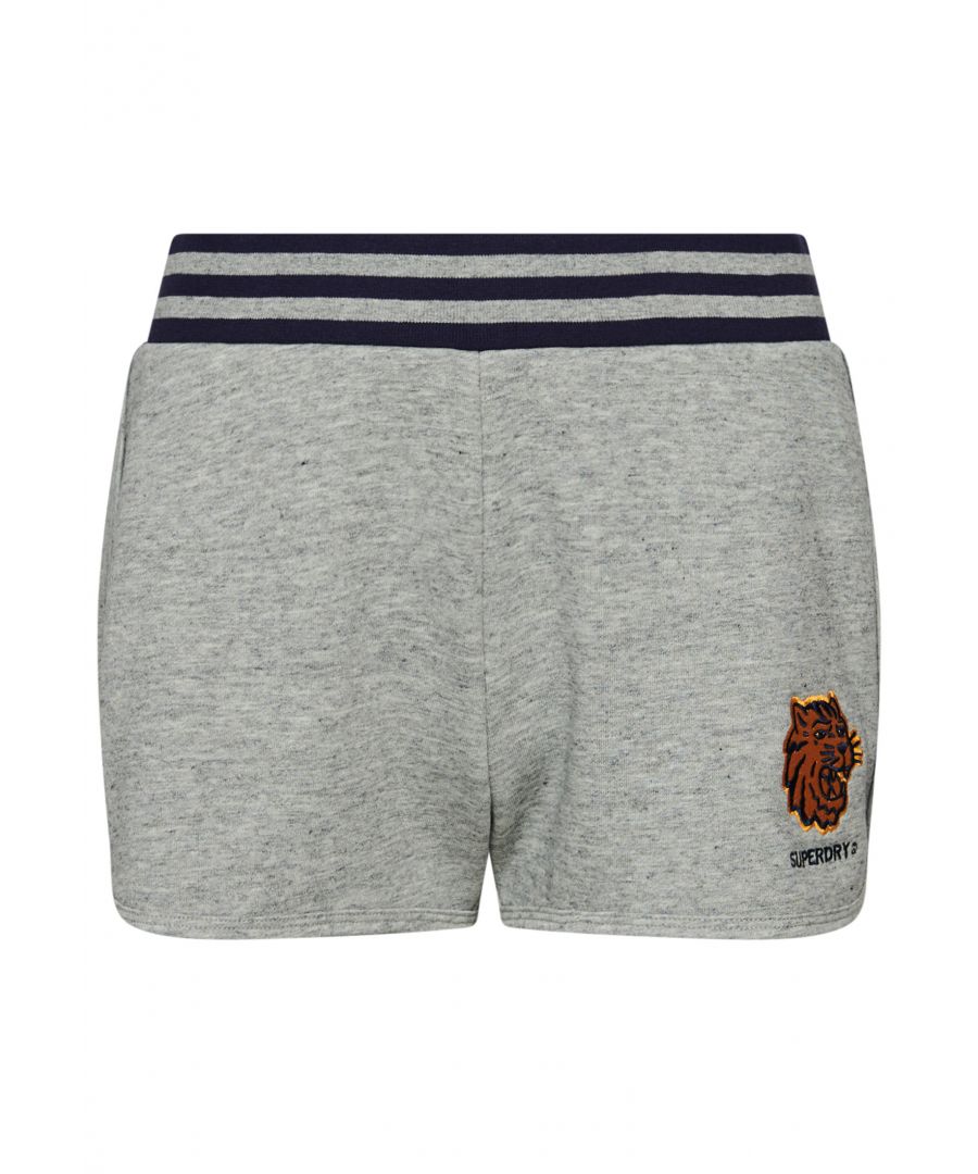 Bring a vintage vibe to those sunny days in these shorts! Inspired by the classic vibes of college life, they offer an old school style that's as unique as it is nostalgic.Slim fit – designed to fit closer to the body for a more tailored lookElasticated, striped waistbandUnbrushed liningEmbroidered Superdry logo