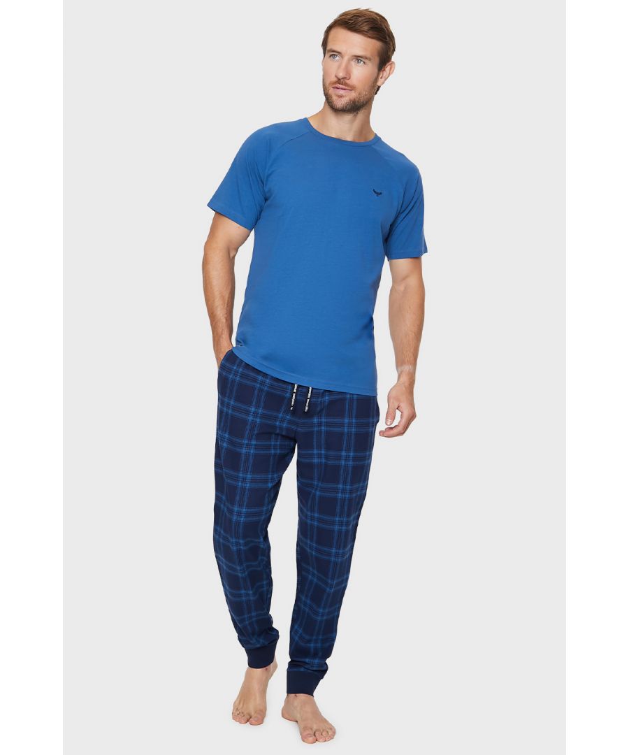 This loungewear set from Threadbare has a short sleeve top and check flannel cuffed bottoms with eleasticated waist and drawcord. This set is super comfortable and perfect for lounging at home or bedtime.