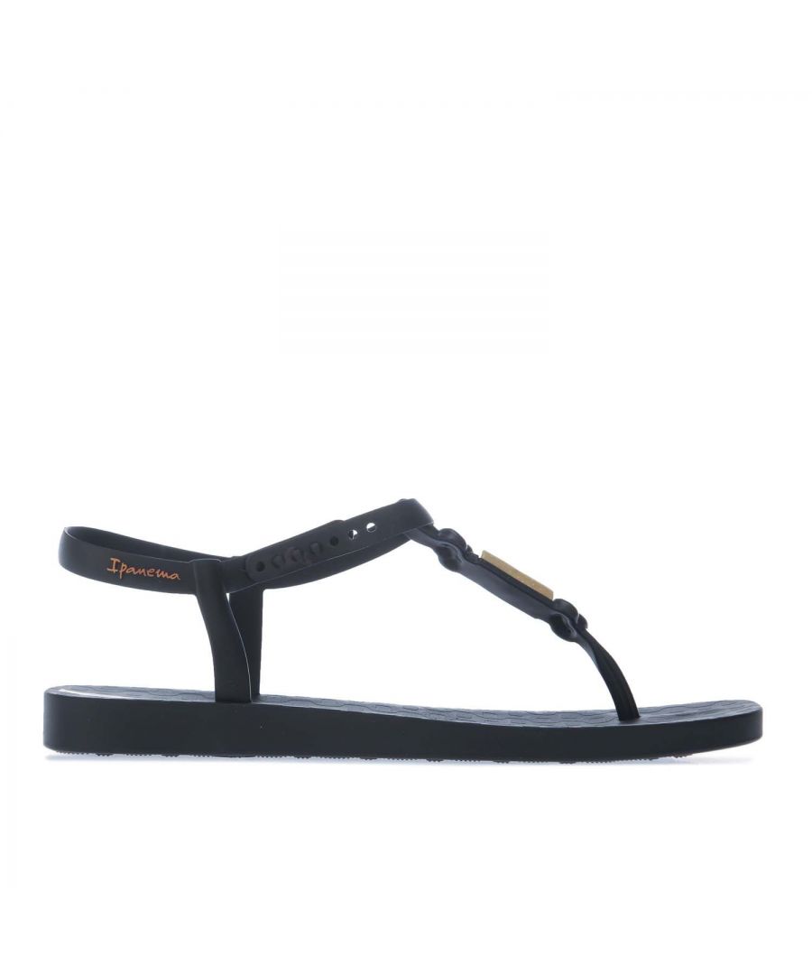 Womens Ipanema Fever Bead Sandals in black.- Synthetic upper.- Slip on closure.- Push stud ankle strap.- Toe-post is decorated with knot detailing.- Natural-toned mottled bead.- Synthetic upper  lining and sole.- Ref: 2667420766