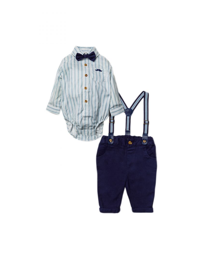 This Little Gent three-piece set features a mock shirt, long-sleeved bodysuit, pair of trousers with fitted braces, and a matching bow-tie. The bodysuit features an adorable collar detail. The set is cotton with popper fastenings and cuffed legs, keeping your little one comfortable. This three-piece set from the Little Gent line is the perfect set to add a smart and comfortable look to your little ones wardrobe.