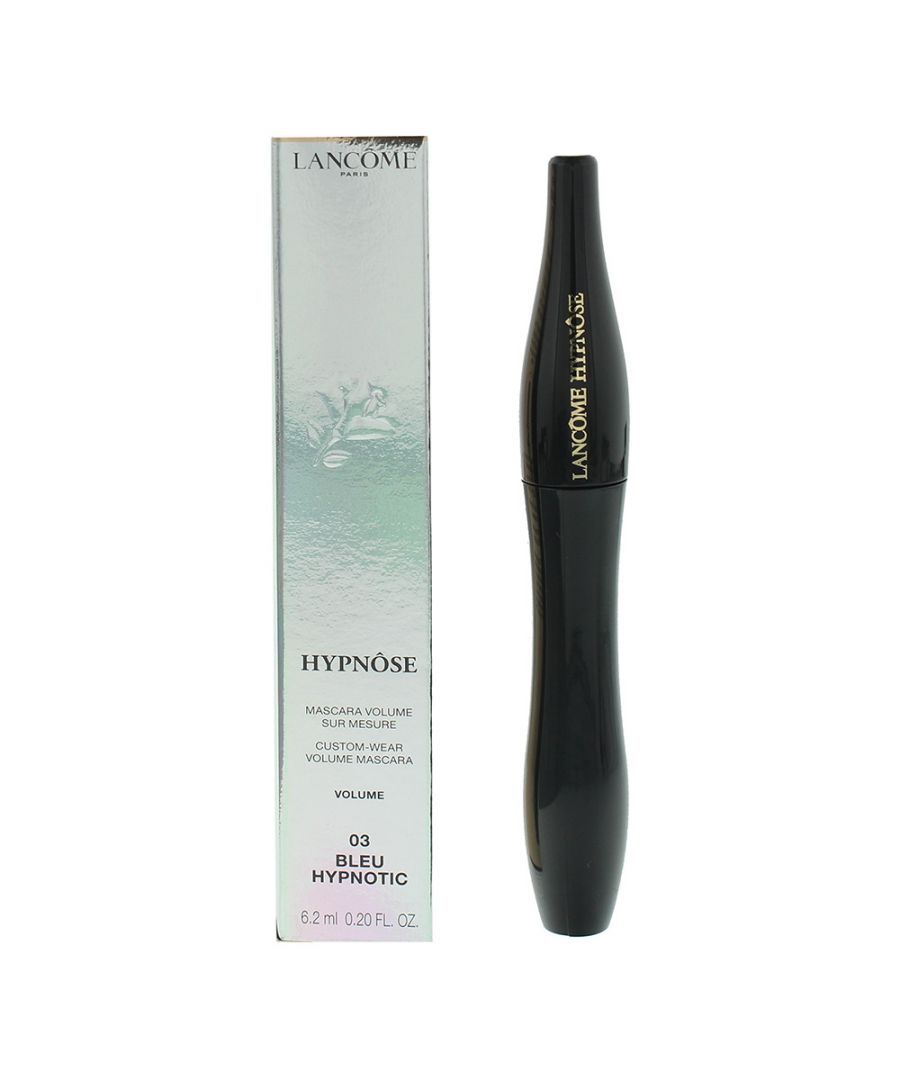 An ultra volumising mascara by Lancome with a curved brush and applicator wand that helps create a steady hand and long strokes to bolden and define your lashes.